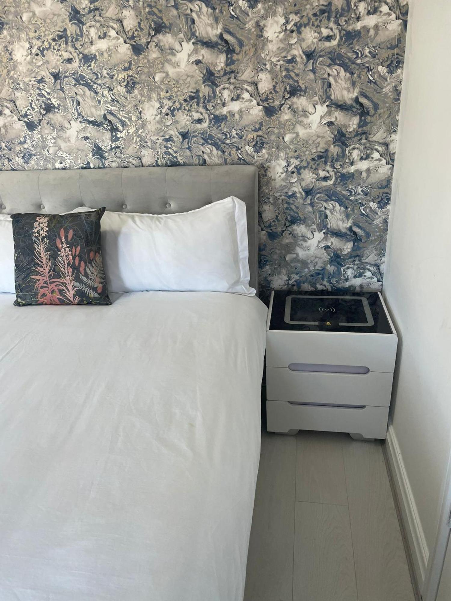 Hotel Mr Sandman's 2*